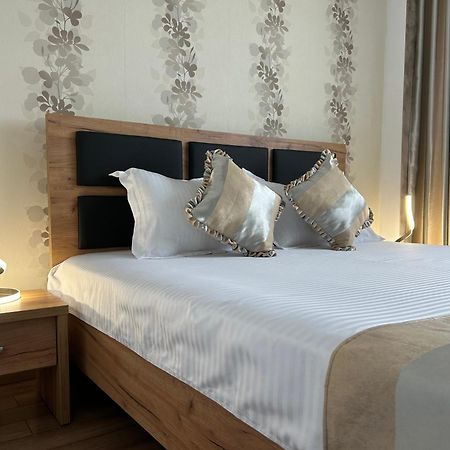 Luxury & Cosy - Infinit Apartments 布加勒斯特 外观 照片